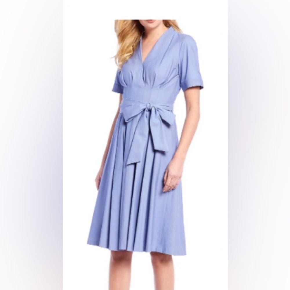 Antonio Melani Size 4 dress new with tags! Smoke free home